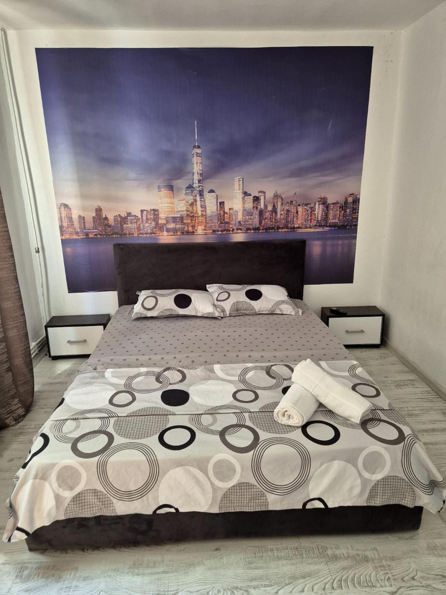 Apartament Rovine ไกรโอวา ภายนอก รูปภาพ