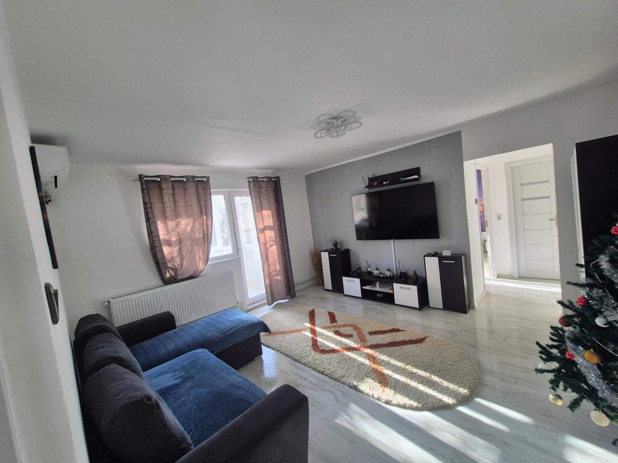 Apartament Rovine ไกรโอวา ภายนอก รูปภาพ